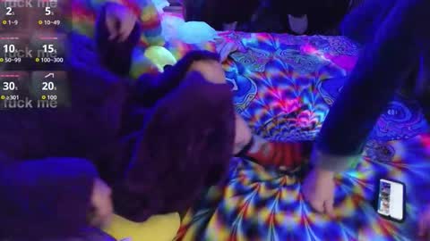 blacklightparty69 online show from January 16, 3:21 pm