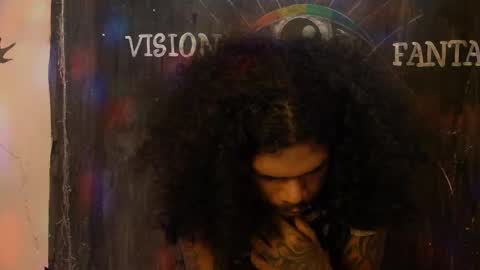 i am D.L online show from January 14, 3:26 pm