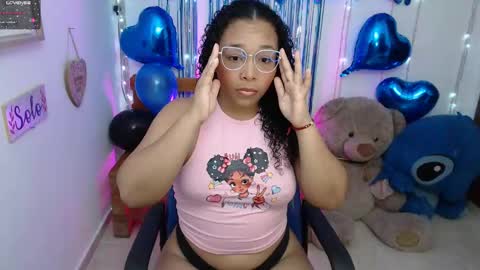 blackqueen_18 online show from December 22, 5:33 am