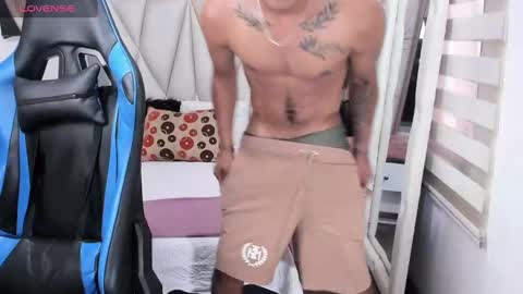 Marlon online show from February 18, 5:09 pm