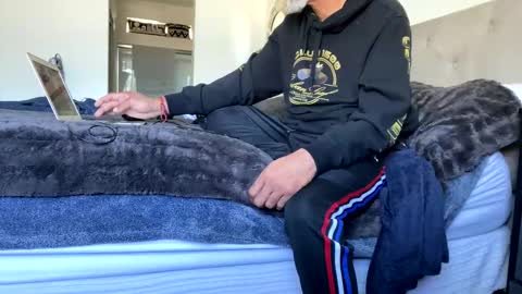 ebony online show from February 7, 10:09 pm