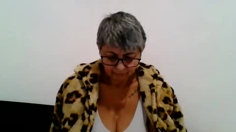 Black Widow online show from December 1, 4:32 pm