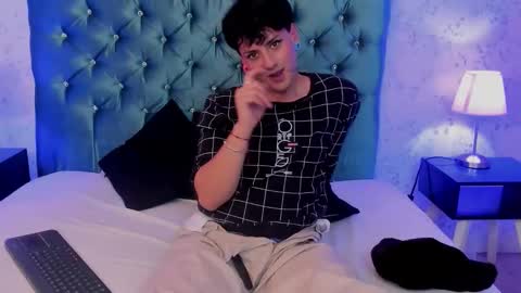 blade online show from February 18, 3:39 am