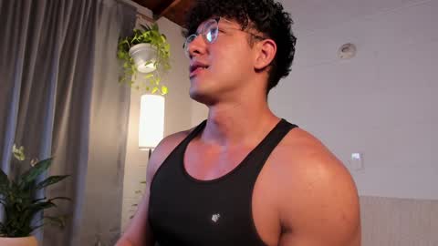 Blake Levi  Independent Model online show from February 1, 1:23 am