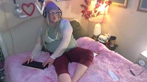 Blakely Morningstar   online show from February 6, 11:09 am