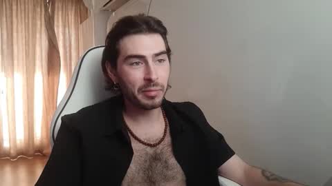 Snapshot of blakesedon13 chatting on October 22, 12:07 pm  BlakeSedon  online show from October 22, 12:07 pm