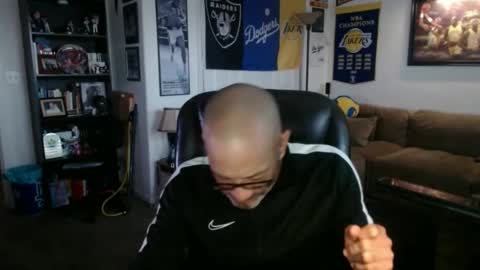 blk_nthick online show from December 4, 12:24 am