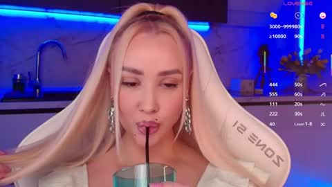 Lana online show from July 14, 5:51 pm