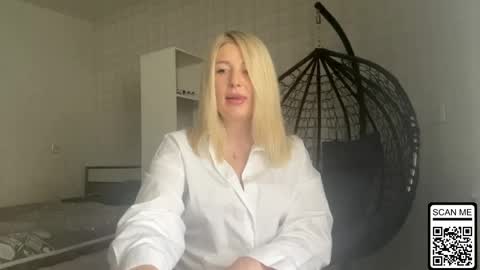 blondie_xoxoxo online show from May 24, 9:49 am