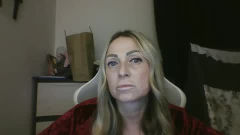 Iren online show from October 24, 5:57 pm