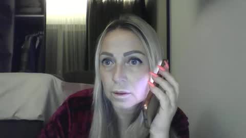 Iren online show from October 5, 4:25 pm