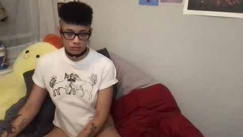 bloodrushbabe online show from April 1, 12:44 am