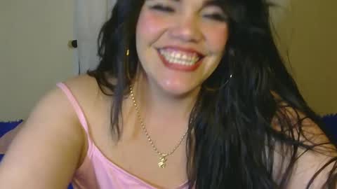 Snapshot of blue_angel33 chatting on December 13, 11:17 pm kate online show from December 13, 11:17 pm