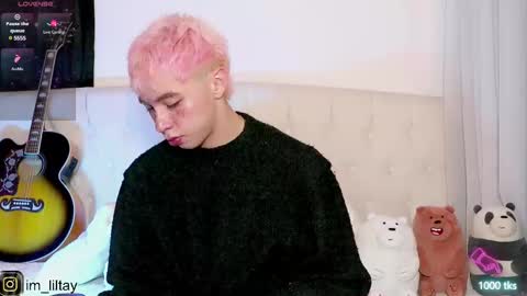 TAY   online show from March 9, 1:46 am