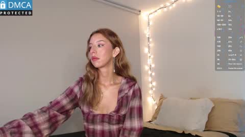 Blue online show from March 14, 2:15 am