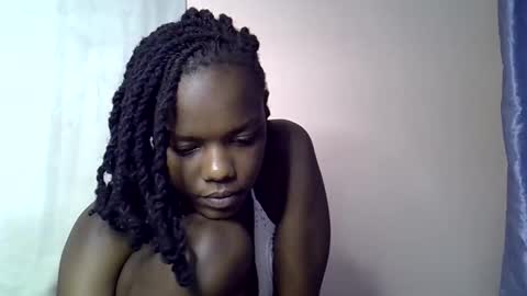 blue_savagee online show from November 17, 4:31 pm