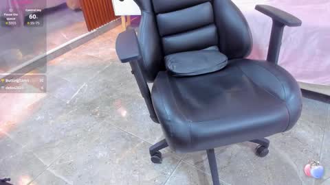 blue_tay1 online show from September 10, 1:34 pm