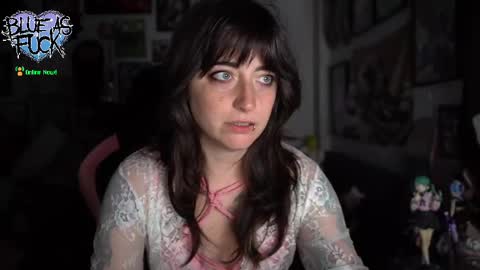 Blue online show from September 18, 2:37 am