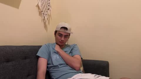 Daan online show from February 12, 2:14 am