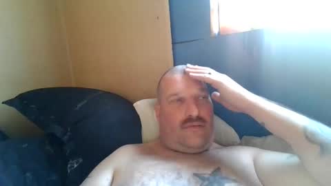 bluedemoneyes1986 online show from March 10, 8:23 pm