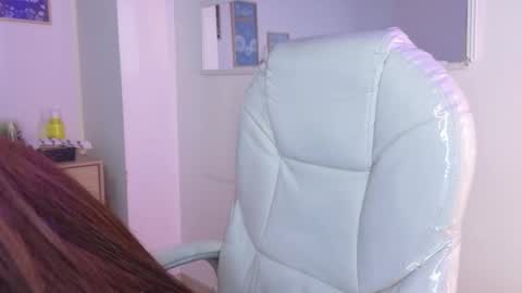        online show from April 9, 11:49 am