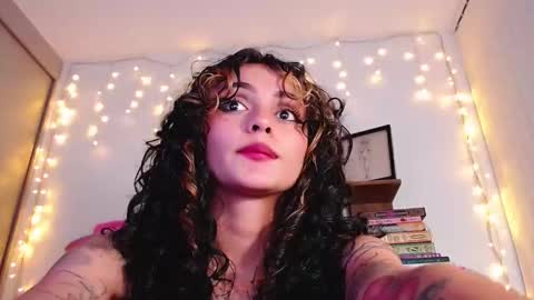 Im Abril .. Nice to meet you  thumb up me please its important  INDEPENDENT MODEL online show from January 16, 2:53 am