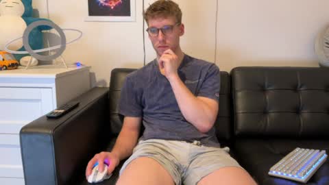 blueeyedtallguy online show from January 12, 1:42 am