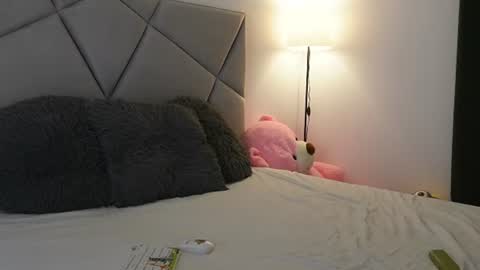 blueeyeslexxxy online show from July 25, 7:39 am