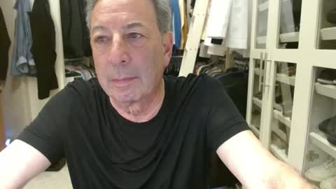 blueisles online show from February 11, 2:46 am