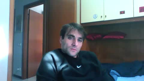 bluejoee online show from November 29, 2:58 pm