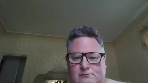 bluemoose70 online show from September 12, 5:59 pm