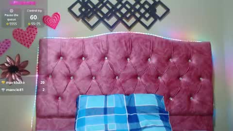 Violette 3 online show from March 6, 5:54 pm