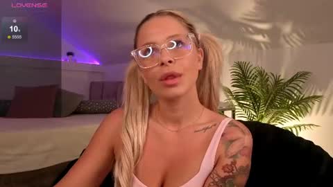 Kate online show from July 21, 1:07 am