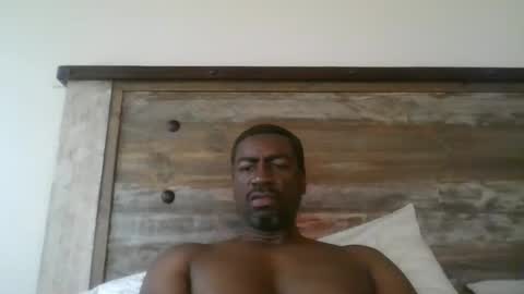 Snapshot of bluuthunder1914 chatting on September 30, 5:56 pm bluuthunder1914 online show from September 30, 5:56 pm