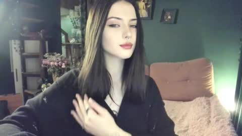 Adelina  online show from February 25, 6:44 pm