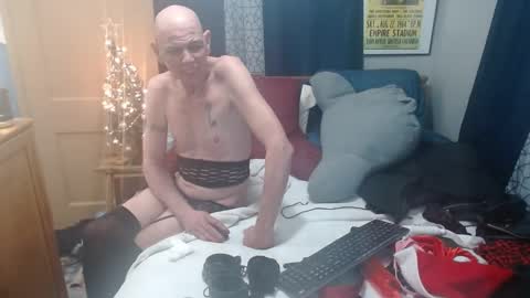 Bobbi online show from December 7, 7:49 pm