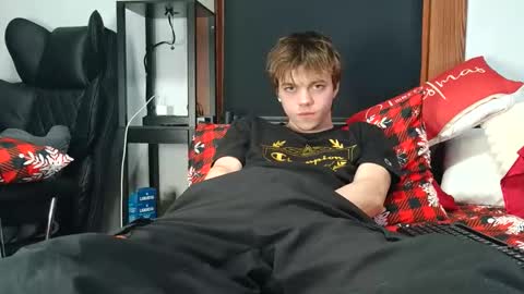 bobby72738 online show from November 10, 3:42 am