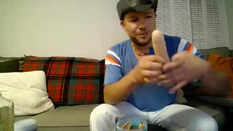 Bobby and Sadie online show from June 18, 4:07 am