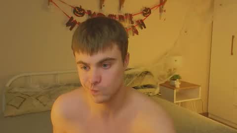 ALEXPVT IS OPEN online show from October 29, 11:12 am