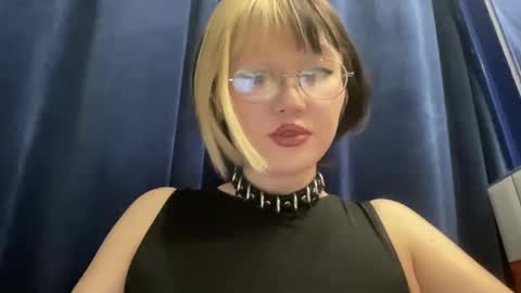 Yuko-chan online show from February 22, 2:52 pm