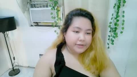 bombastic_darla online show from October 4, 8:23 am