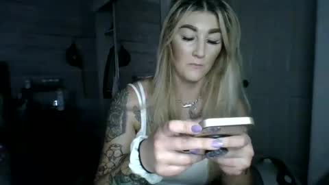 bombshellbaddieoc online show from September 13, 5:21 am