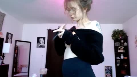 BombshellBaeby online show from May 12, 2:59 pm