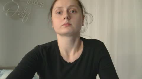 bonne_chance online show from November 8, 10:02 pm