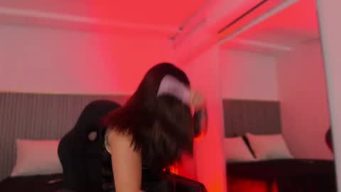 Bonnie  online show from November 6, 11:24 am