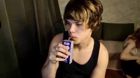 Jessy  Mark online show from June 21, 5:14 am