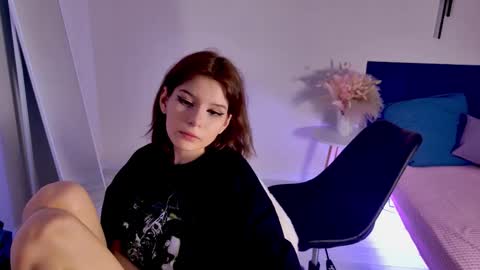 Jessy  Mark online show from November 25, 5:12 pm