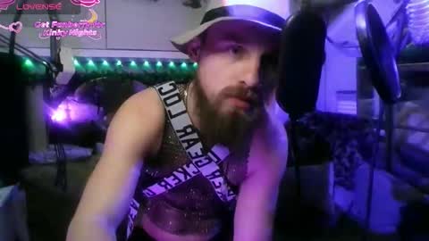 Bonnie and Clyde online show from February 19, 2:27 pm