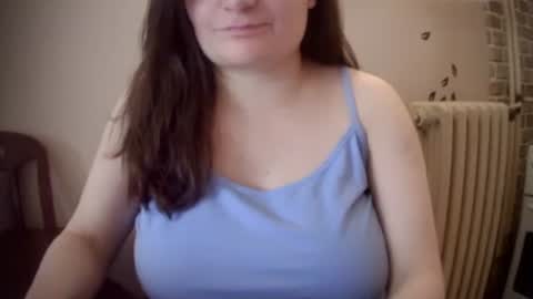 Bonnie online show from April 25, 1:52 pm