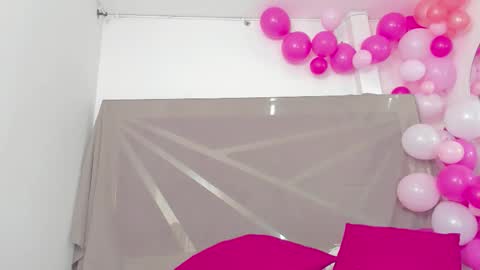   online show from March 10, 11:51 pm